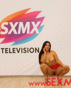 Elizabeth Marquez. Hot Wife Mexican. Elizabeth Marquez has a puffy pussy perfect for your mouth.