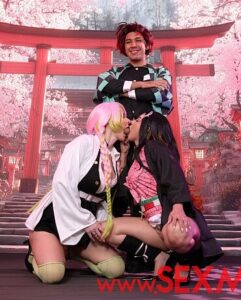 Mica Spengler. Porn in Spanish Porn Stories. Mica Spengler and Nicole Zurich kiss in front of poor Tangiro.