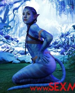 Sofi Lara. Nalgonas Mamada. Sofi Lara tiene un rostro tierno y una vagina ansiosa.